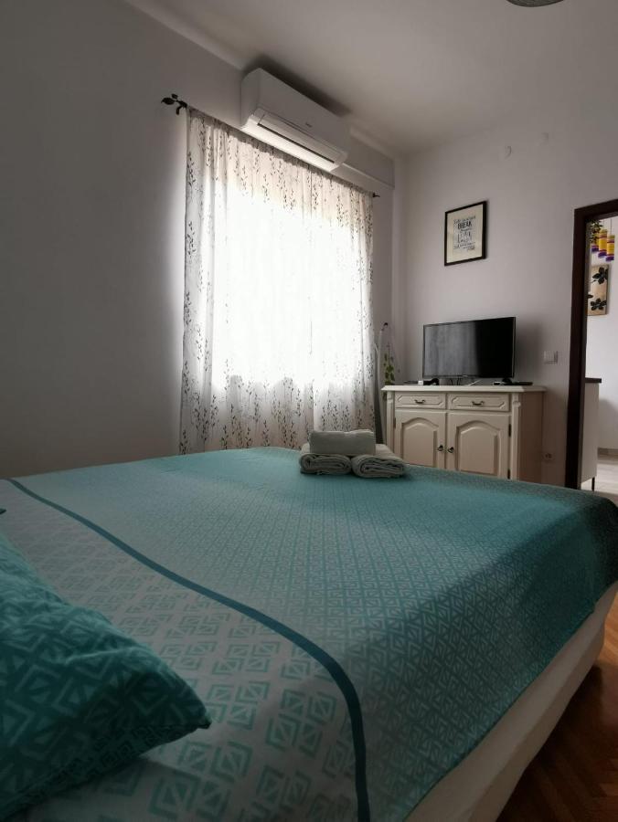 Apartments K&D Pula Exterior photo