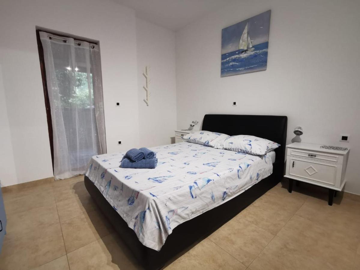 Apartments K&D Pula Exterior photo